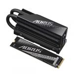 Gigabyte AORUS Gen5 12000 2TB M Gigabyte AORUS Gen5 12000 2TB M.2 NVMe SSD AG512K2TB